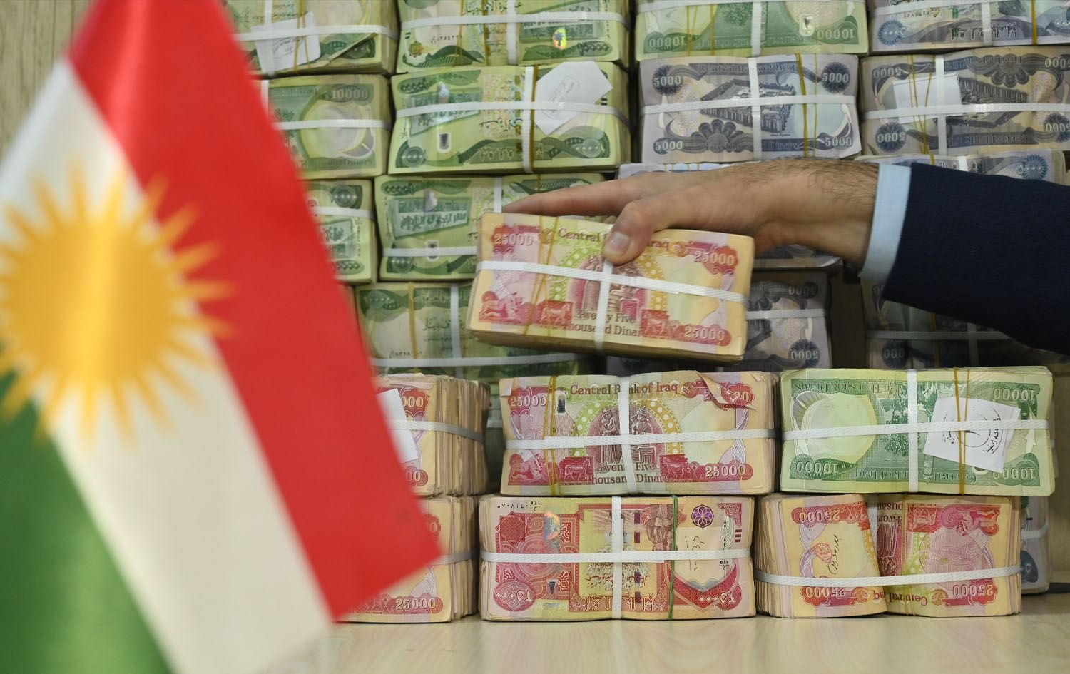 DrawMedia.net / KRG Demands Federal Government Deliver Overdue Salaries 