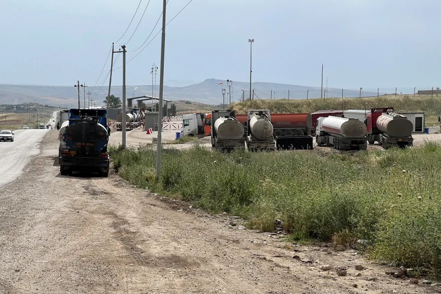 DrawMedia.net / Kurdish oil smuggling to Iran flourishes